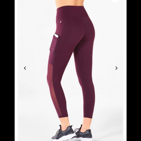 Fabletics Mila Pocket Capri, Burgundy - Picture 2 of 7